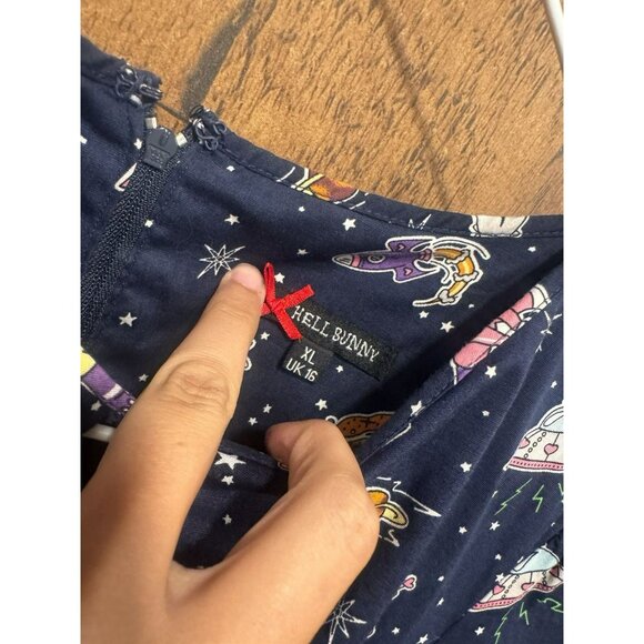 Hell Bunny Women’s Retro Style Space Dress XL (16) EUC - Picture 5 of 8